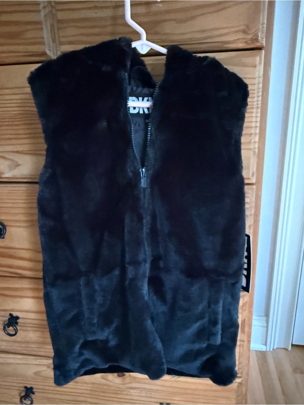 DKNY Kids Black Faux Fur Vest size 10/12 NWT